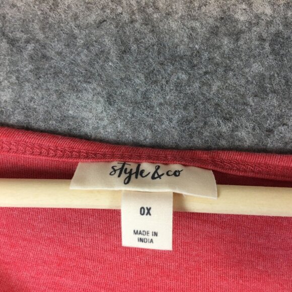 Style Co Top 0X Short Sleeve Knit V Neck Floral Bandana Print Red Paisley Blue - Picture 8 of 13